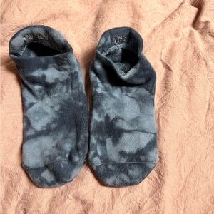 EUC Pure Barre grip socks